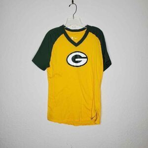 NIKE NFL team apparel Packers V-neck shirt size M